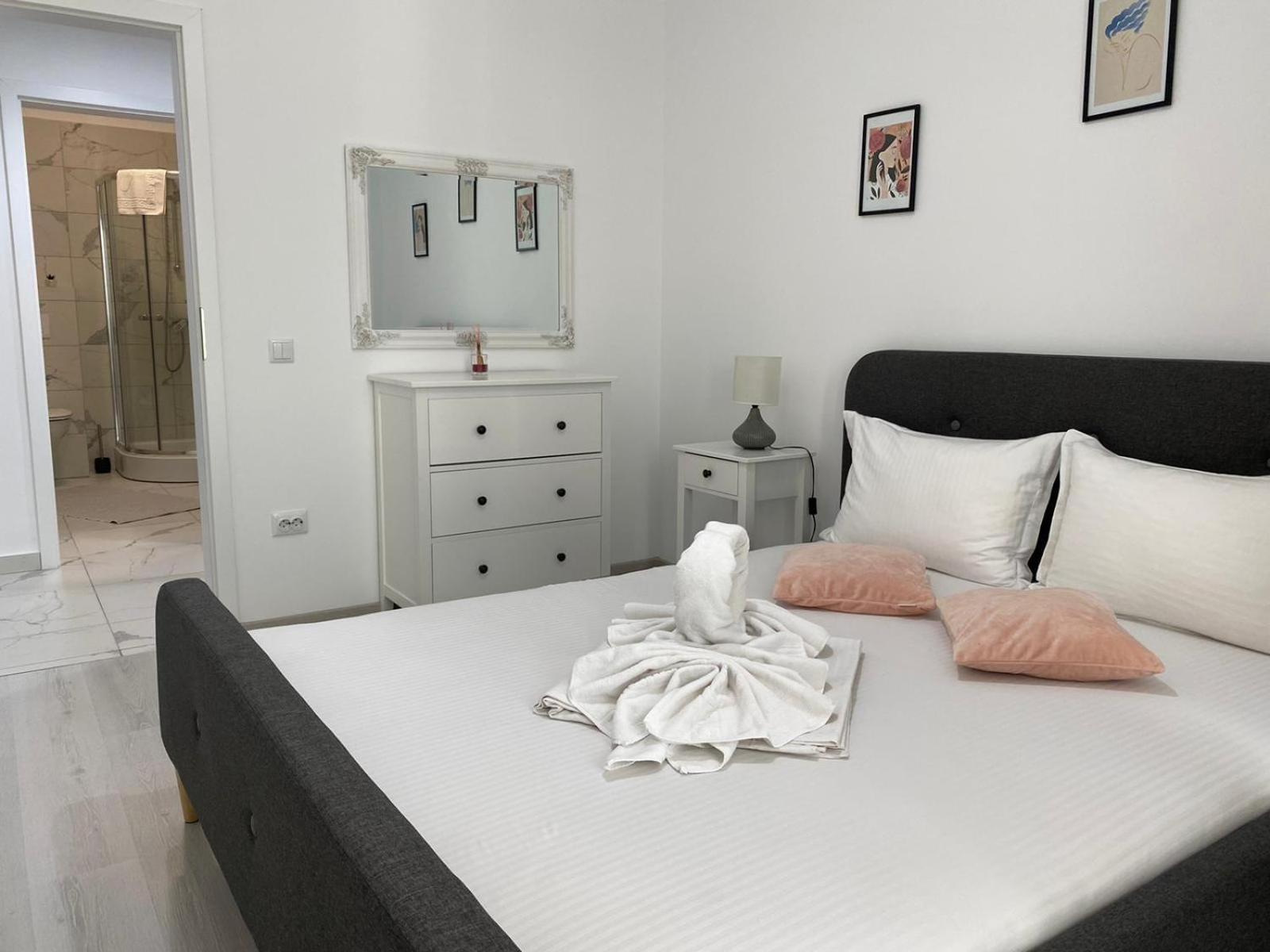 Tod Apartments Palas Mall 雅西 外观 照片